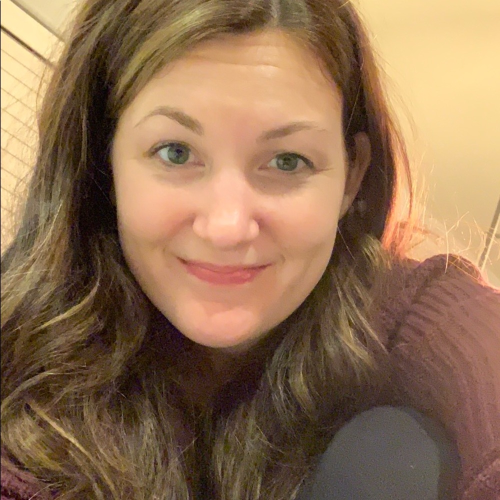 Meet your Posher, Clothes